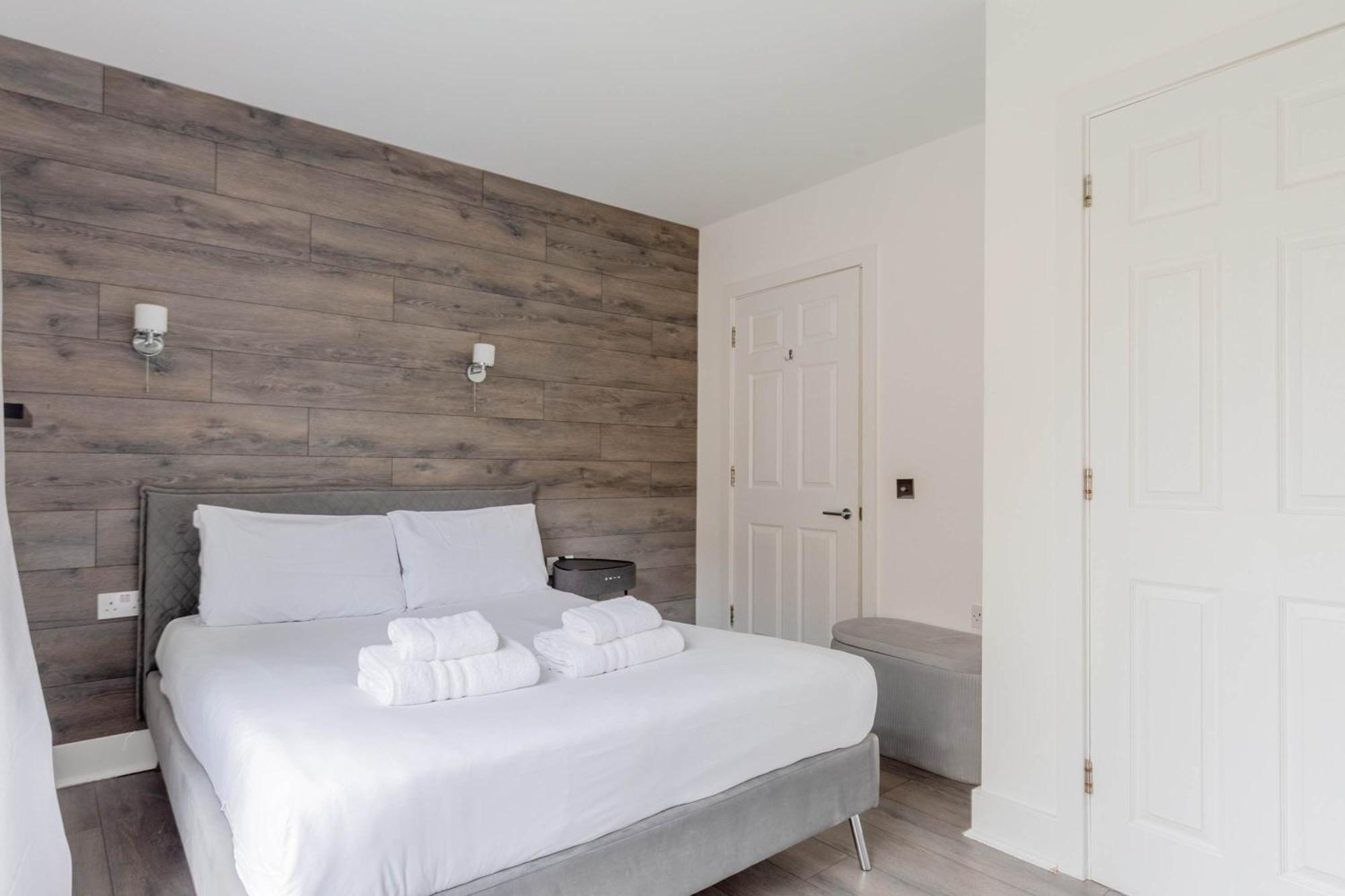 Apartment Bright 2 Bedroom Flat In Lambeth With Balcony London